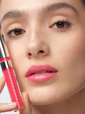 New! 👄💋✨Chantecaille Brilliant Lip Gloss in Enchant
